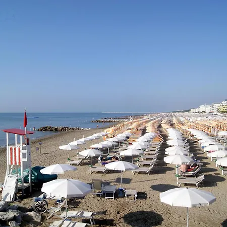 Adorable Modern With Shared Pool Apartment Porto Santa Margherita di Caorle