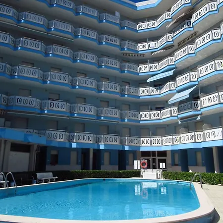 דירה Adorable With Shared Pool *