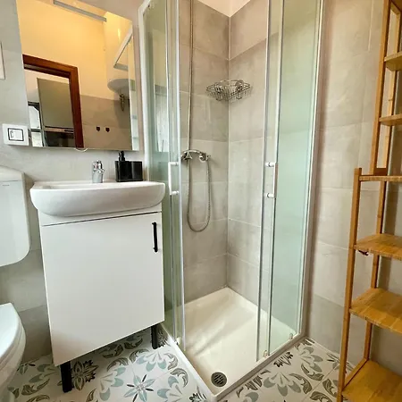 דירה Adorable With Shared Pool *